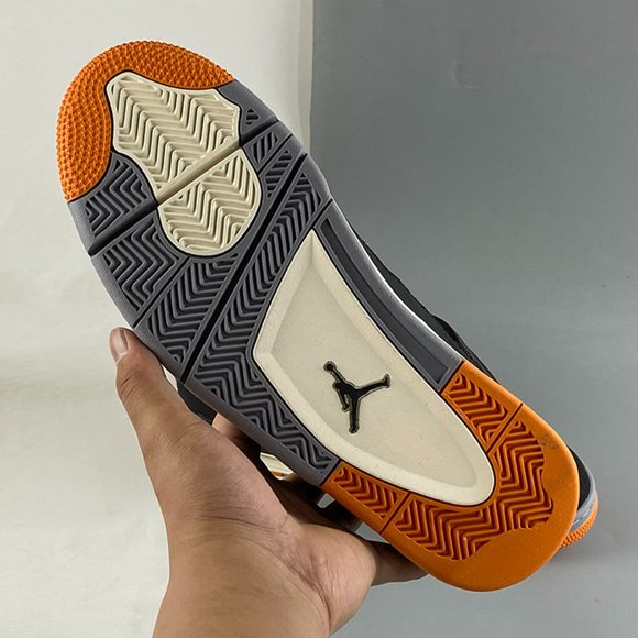 Air Jordan 4 Retro Starfish Sneakers - Picture 9 of 10